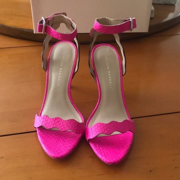 NWT- Loeffler Randall- Fuchsia Amelia Heel - Picture 4 of 10